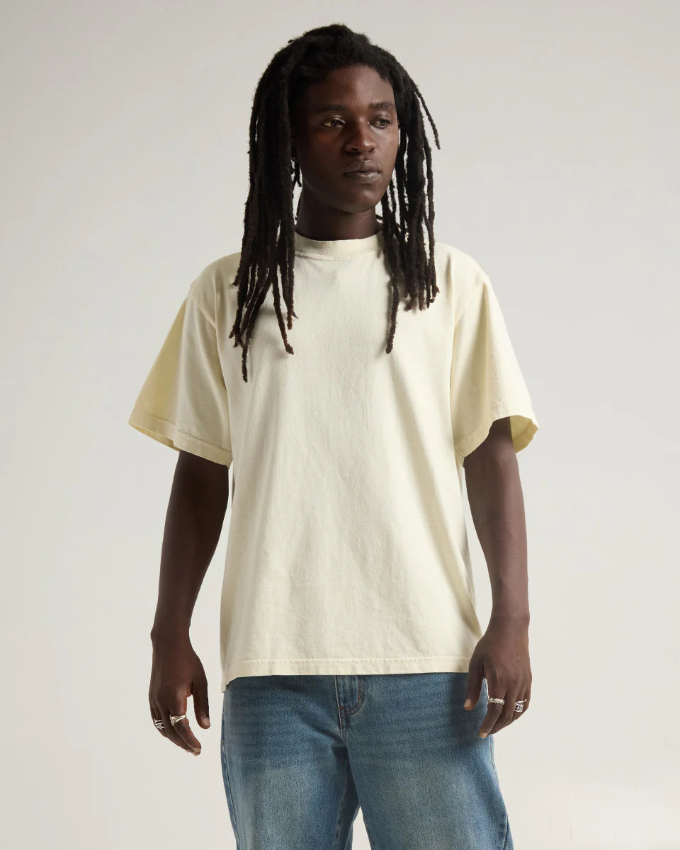 Shaka Wear 7,5 Oz. Max Heavyweight Stückgefärbte T-Shirts