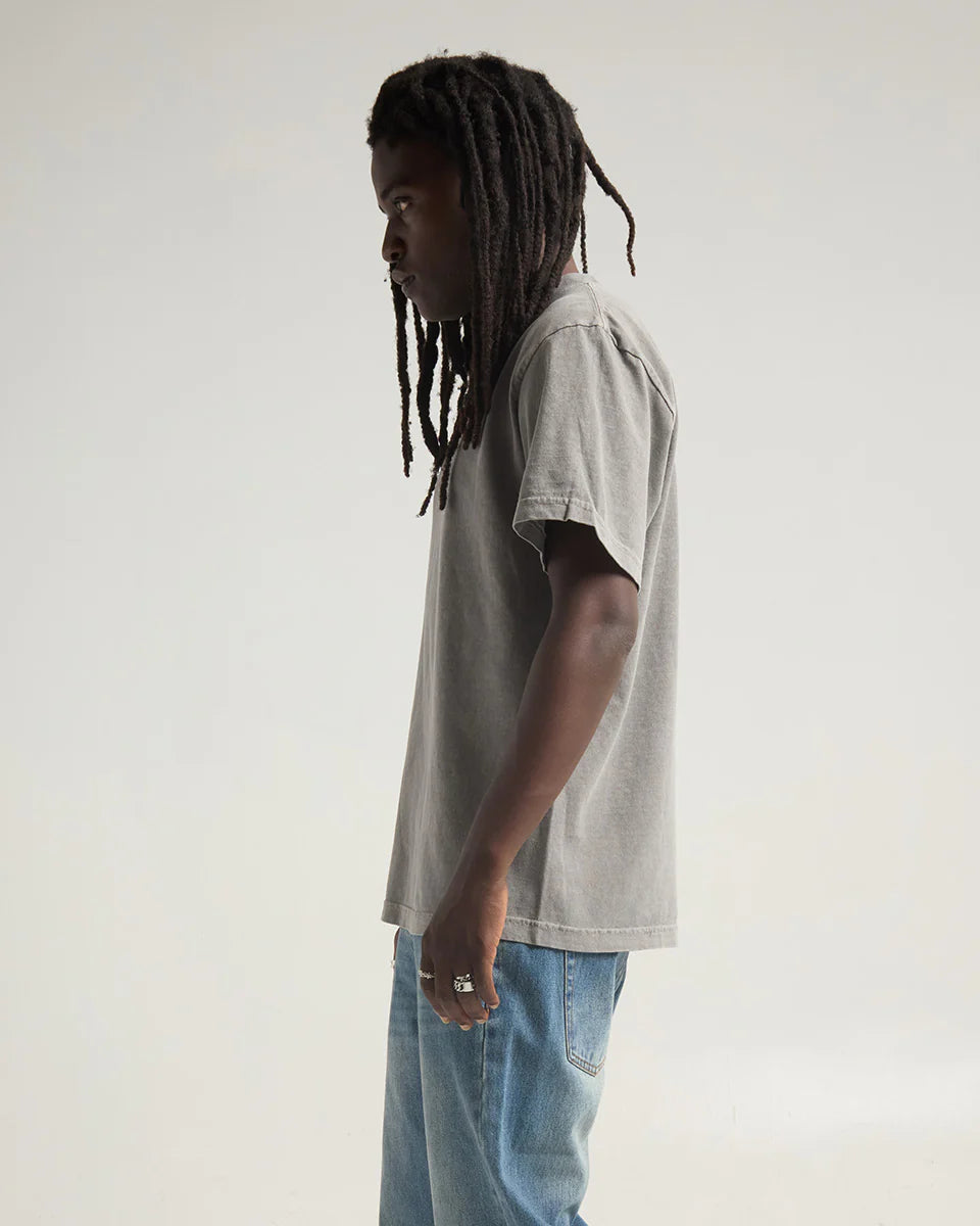 Shaka Wear 7,5 Oz. Max Heavyweight Stückgefärbte T-Shirts