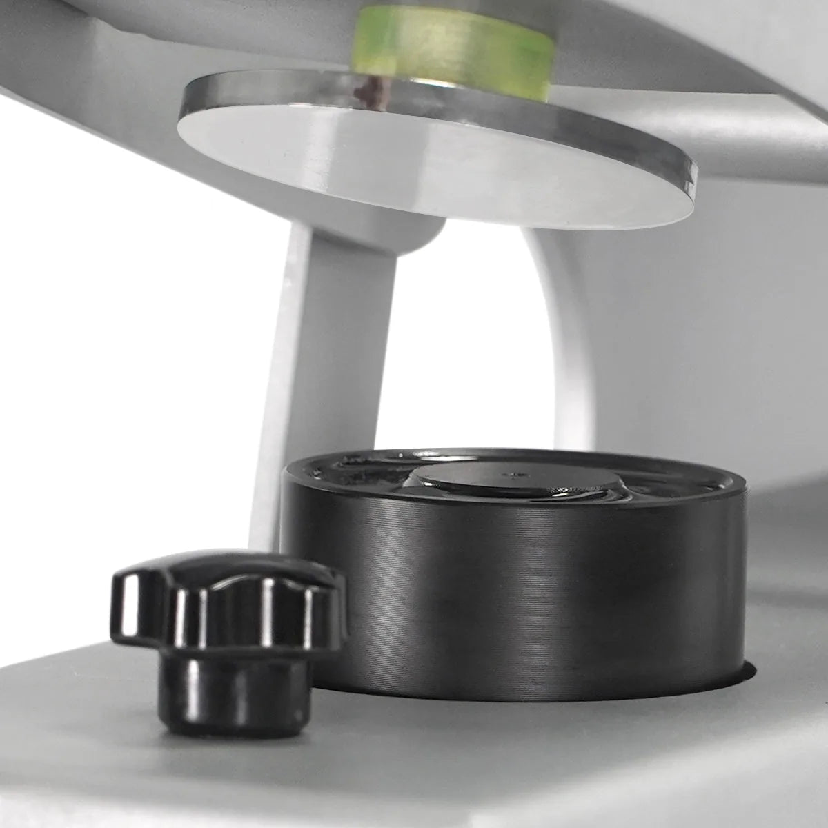 Titan Dual Heat Slide Out Cap Press Includes 4 Interchangeable Silicon Cap Pads