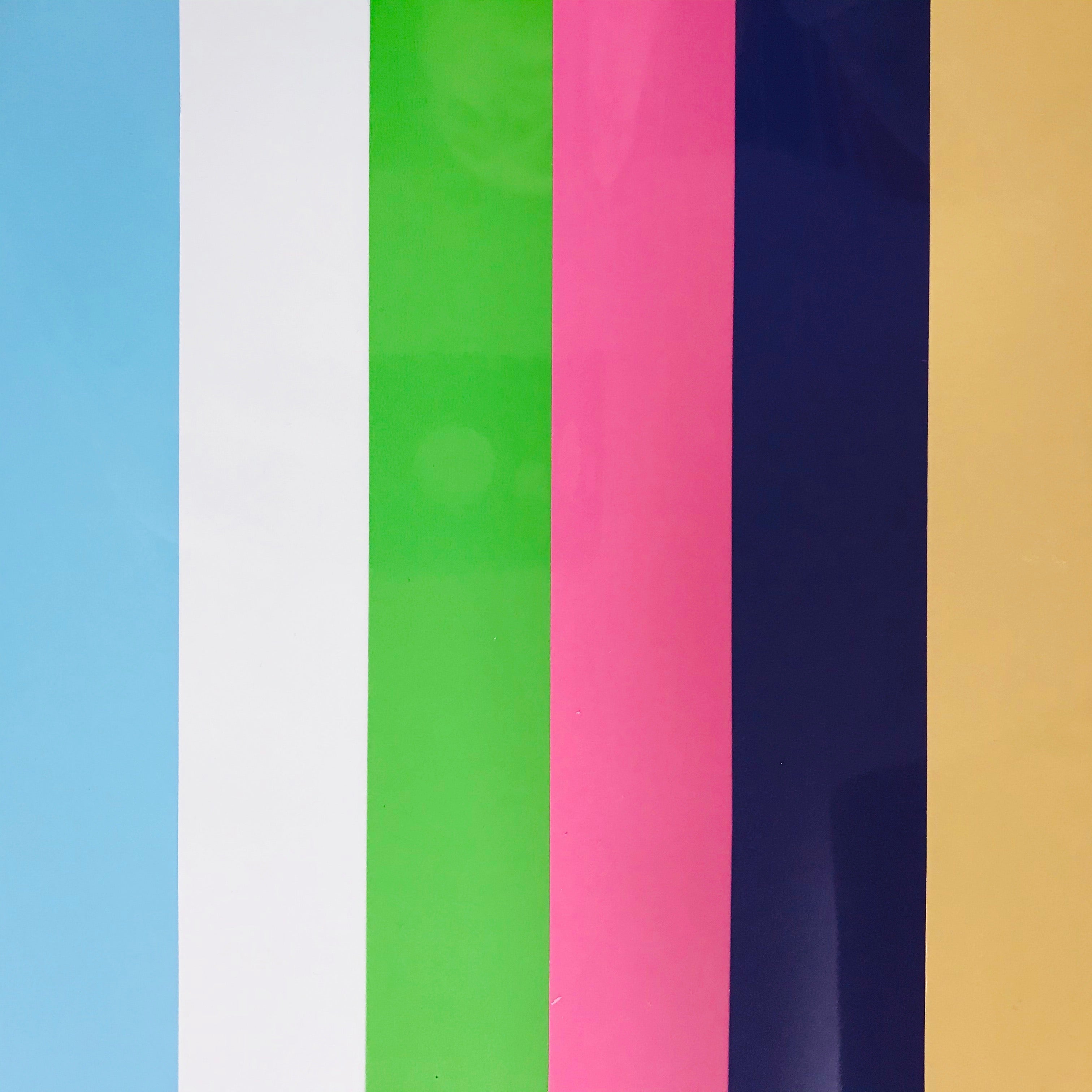 Oster-Set mit dunkler Farbe von EasyWeed Heat Transfer Vinyl (HTV)